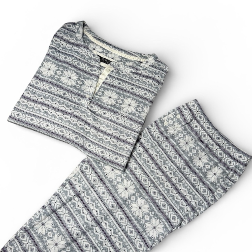 Ralph Lauren Women’s Nordic Fair Isle Pajamas Set
